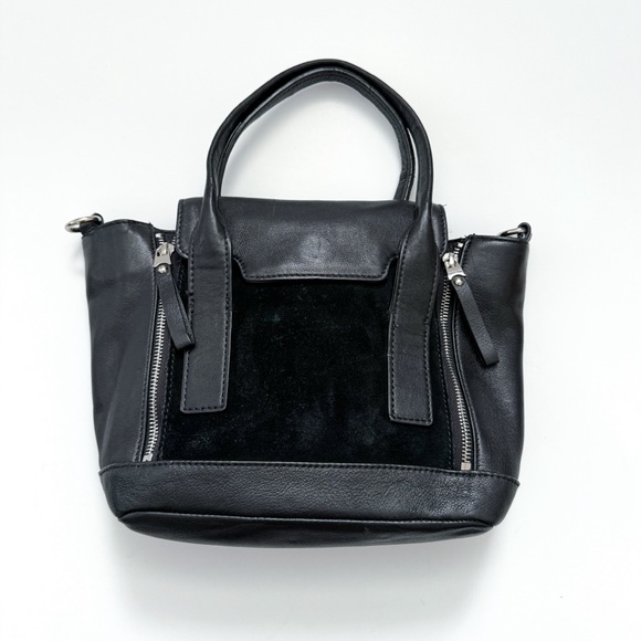 Audrey Brooke Black Leather Shoulder Bag - Picture 4 of 5